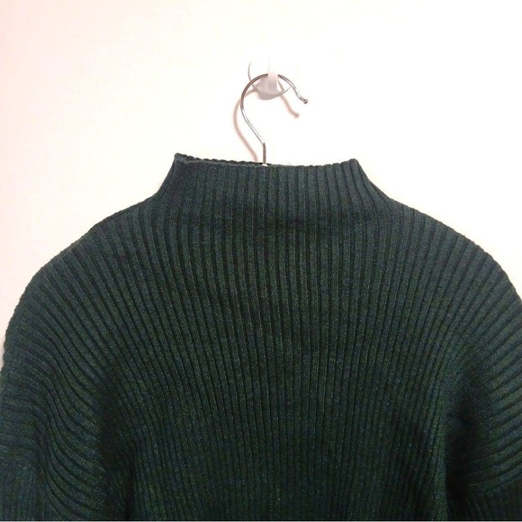 Green Ribbed Sweater - Picture 2 of 3